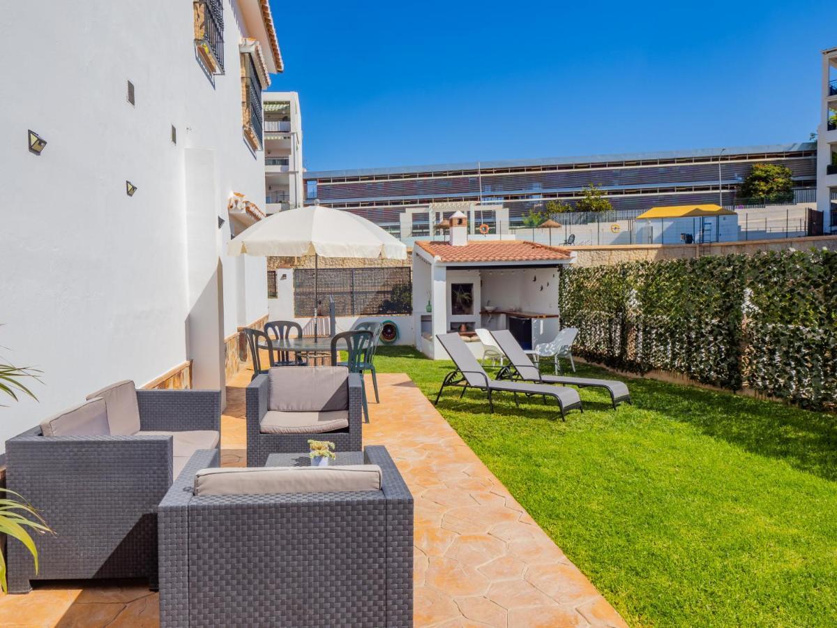Cubo'S Hostal William'S Sunny 5 With Breakfast Benagalbón Exterior foto