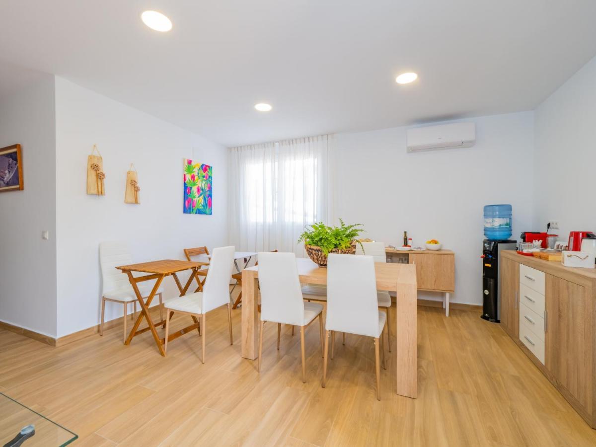 Cubo'S Hostal William'S Sunny 5 With Breakfast Benagalbón Exterior foto