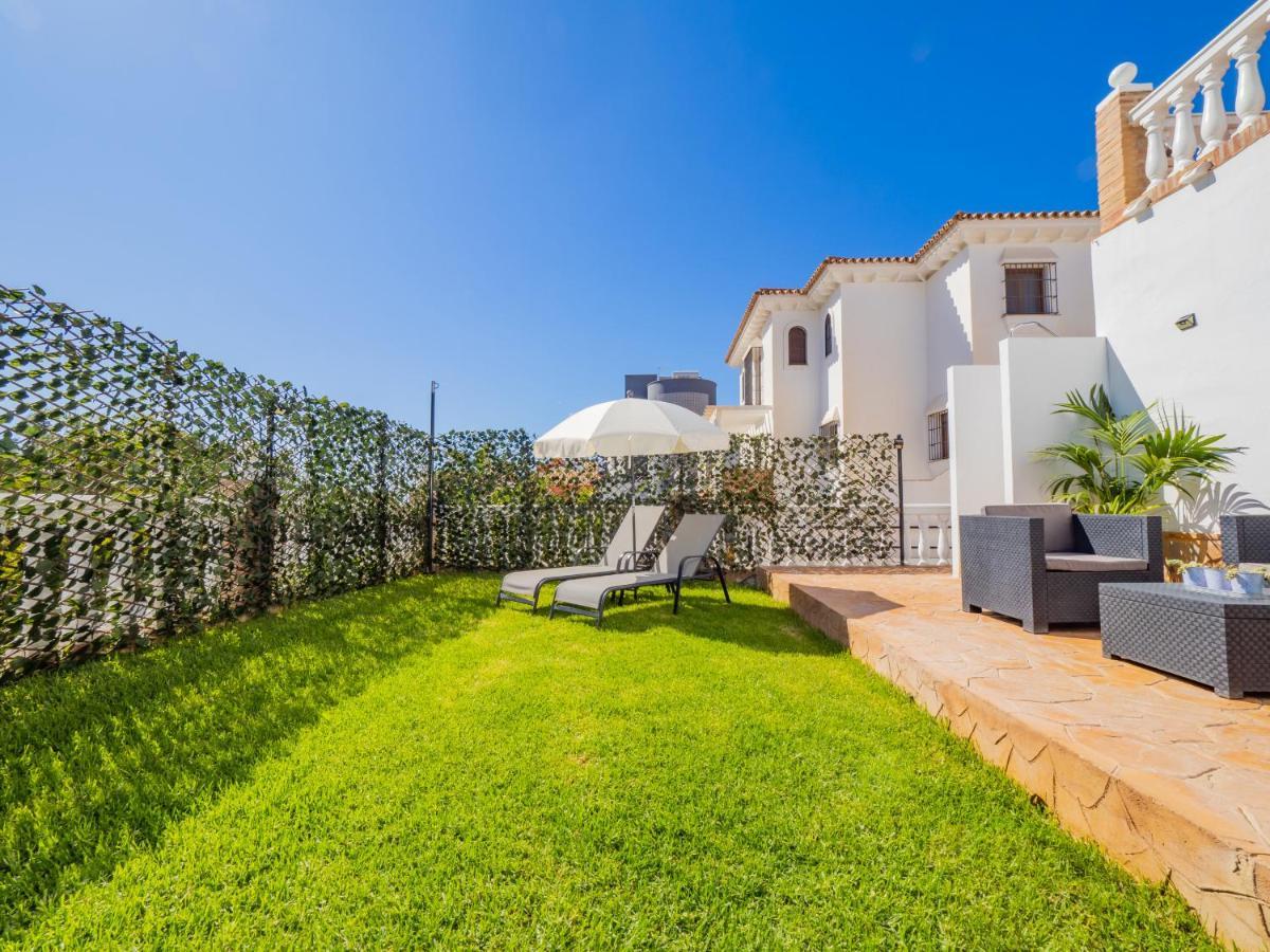 Cubo'S Hostal William'S Sunny 5 With Breakfast Benagalbón Exterior foto